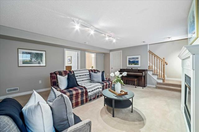 17 Holliman Lane, House detached with 2 bedrooms, 3 bathrooms and 2 parking in Ajax ON | Image 19
