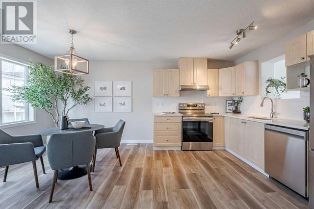 916, - 7038 16 Avenue Se, House attached with 3 bedrooms, 1 bathrooms and 2 parking in Calgary AB | Image 10