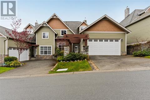 106 - 945 Bear Mountain Pkwy, House attached with 3 bedrooms, 3 bathrooms and 3 parking in Langford BC | Card Image
