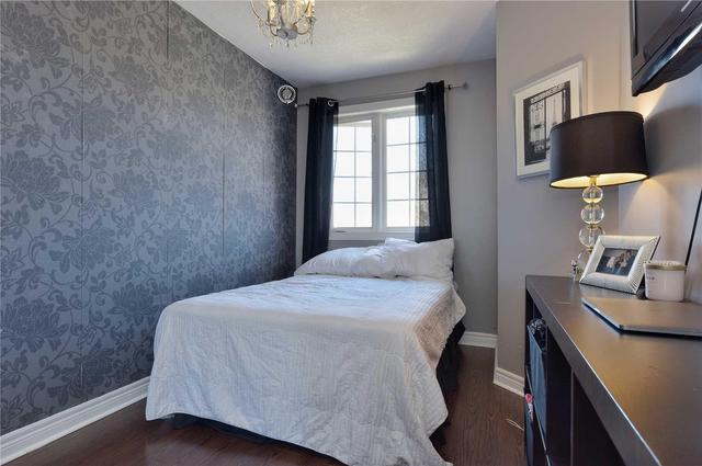 3 - 174 Highbury St, Condo with 3 bedrooms, 3 bathrooms and 1 parking in Hamilton ON | Image 7