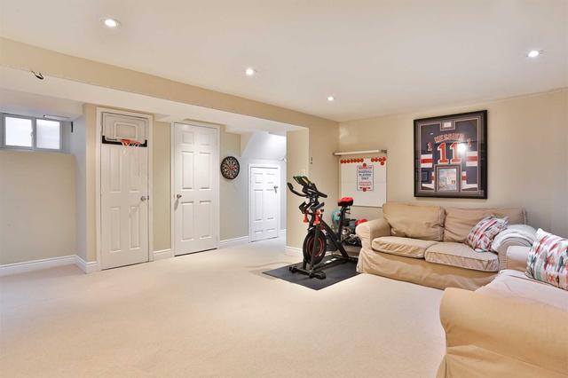 53 Camberwell Rd, House detached with 3 bedrooms, 3 bathrooms and 3 parking in Toronto ON | Image 27