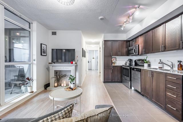 724 - 830 Lawrence Ave W, Condo with 1 bedrooms, 1 bathrooms and 1 parking in Toronto ON | Image 12