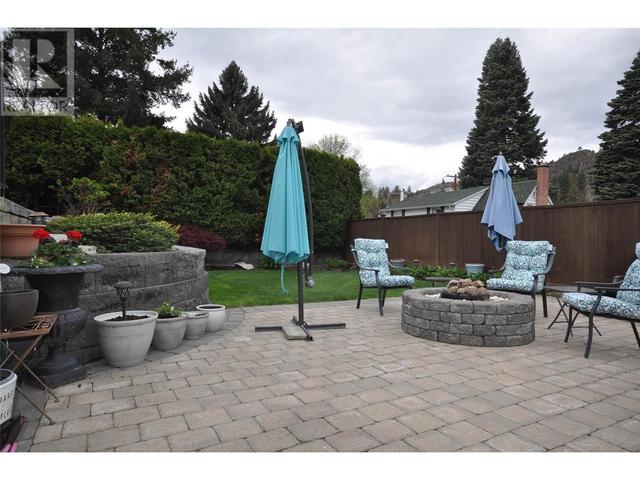 1434 Gaddes Avenue, House detached with 3 bedrooms, 2 bathrooms and 6 parking in Kelowna BC | Image 50