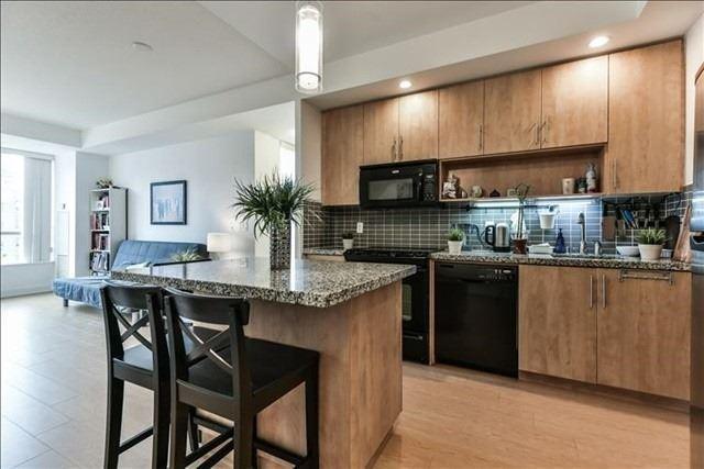 401 - 120 Homewood Ave, Condo with 2 bedrooms, 2 bathrooms and 1 parking in Toronto ON | Image 12