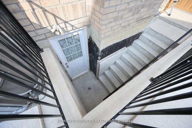 5 Seymour Rd, House detached with 4 bedrooms, 5 bathrooms and 7 parking in Brampton ON | Image 31