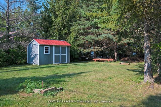11278 Loyalist Pkwy, House detached with 3 bedrooms, 2 bathrooms and 3 parking in Prince Edward County ON | Image 29