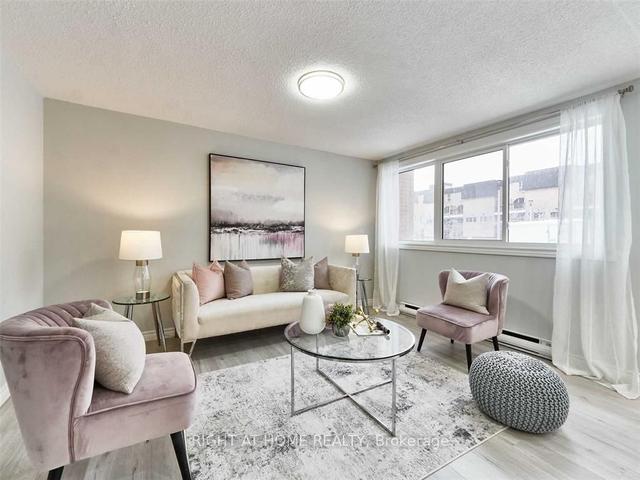 1102 - 100 Mornelle Crt, Townhouse with 5 bedrooms, 3 bathrooms and 2 parking in Toronto ON | Image 19