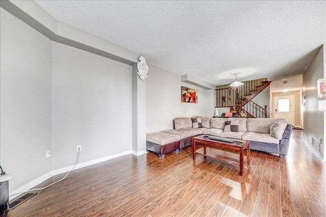 1776 Mcgill Crt, House detached with 4 bedrooms, 3 bathrooms and 3 parking in Oshawa ON | Image 12
