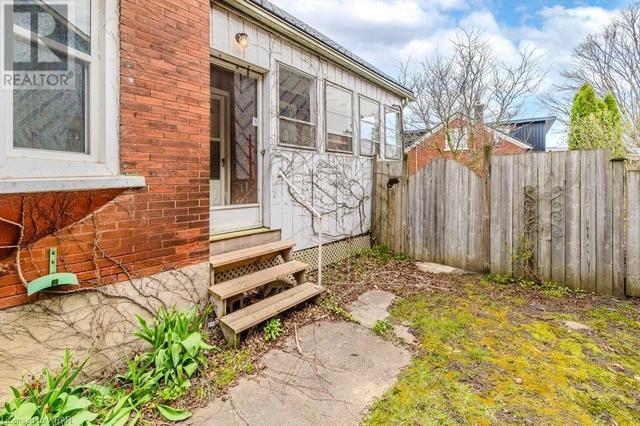 20 Brunswick Avenue, House other with 4 bedrooms, 2 bathrooms and 3 parking in Kitchener ON | Image 42