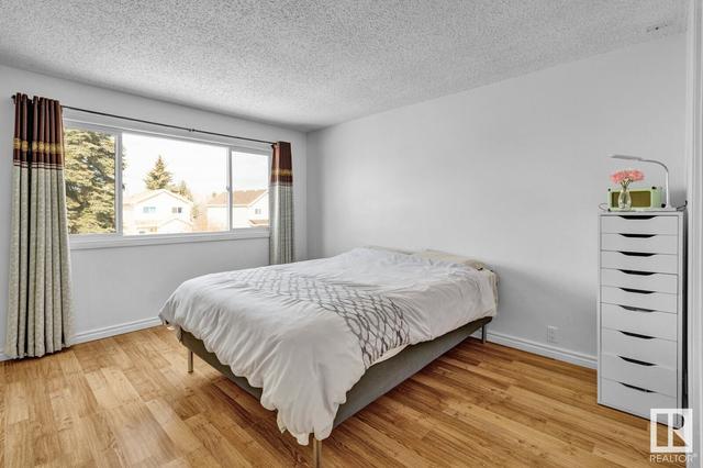 18515 95a Av Nw, House detached with 3 bedrooms, 1 bathrooms and null parking in Edmonton AB | Image 23