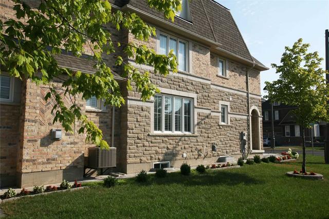 200 Hazelton Ave, House detached with 4 bedrooms, 6 bathrooms and 7 parking in Markham ON | Image 12