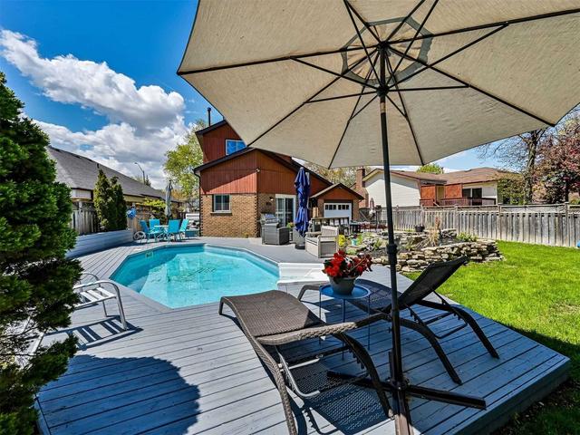 6939 Shelter Bay Rd, House detached with 3 bedrooms, 2 bathrooms and 5 parking in Mississauga ON | Image 27