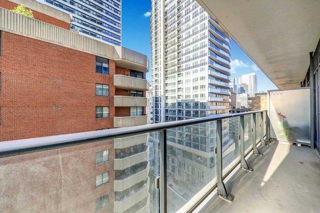 1104 - 159 Dundas St E, Condo with 1 bedrooms, 1 bathrooms and 0 parking in Toronto ON | Image 11