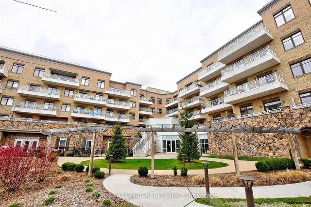 231 - 80 Burns Blvd, Condo with 2 bedrooms, 2 bathrooms and 1 parking in King ON | Image 28