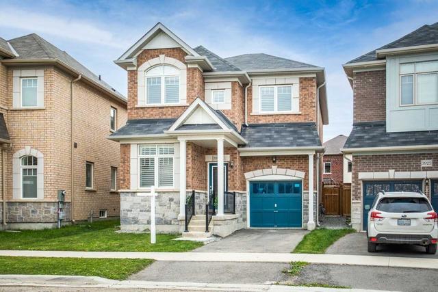 3924 Tufgar Cres, House detached with 3 bedrooms, 4 bathrooms and 2 parking in Burlington ON | Image 1