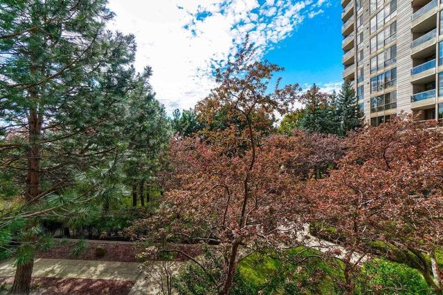 201 - 55 Kingsbridge Garden Circ, Condo with 2 bedrooms, 2 bathrooms and 2 parking in Mississauga ON | Image 1