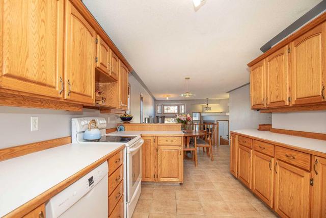 56 Archibald Crescent, House detached with 4 bedrooms, 3 bathrooms and 2 parking in Red Deer AB | Image 9