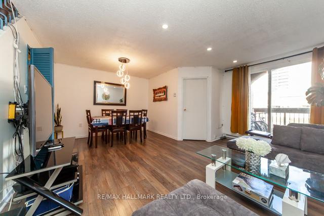 2032 - 100 Mornelle Crt, Townhouse with 2 bedrooms, 2 bathrooms and 1 parking in Toronto ON | Image 20