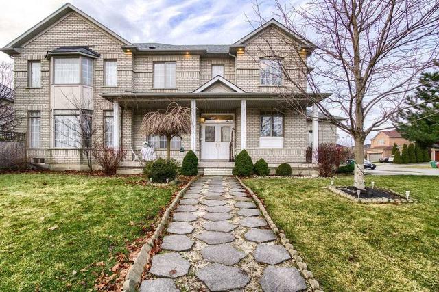 3482 Mcdowell Dr W, House detached with 4 bedrooms, 4 bathrooms and 5 parking in Mississauga ON | Image 1