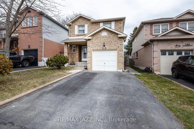 190 Overbank Dr, House detached with 3 bedrooms, 2 bathrooms and 4 parking in Oshawa ON | Image 1