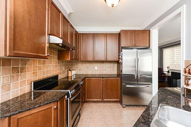 65 Ostrovsky Rd, House semidetached with 3 bedrooms, 3 bathrooms and 1 parking in Vaughan ON | Image 10