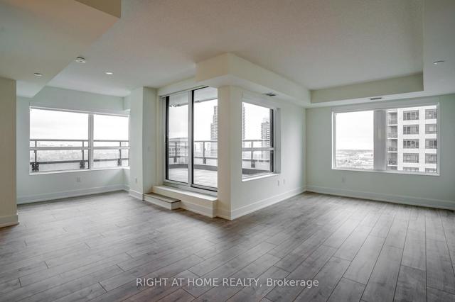 2108 - 10 Eva Rd E, Condo with 2 bedrooms, 2 bathrooms and 1 parking in Toronto ON | Image 2