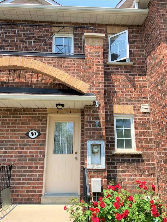 80 - 2 Hedge End Rd, Townhouse with 2 bedrooms, 2 bathrooms and 2 parking in Toronto ON | Image 29
