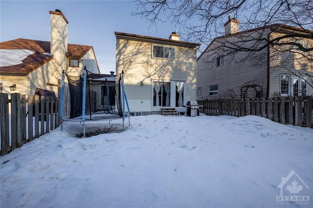7 Aldgate Crescent, Home with 3 bedrooms, 2 bathrooms and 3 parking in Ottawa ON | Image 25