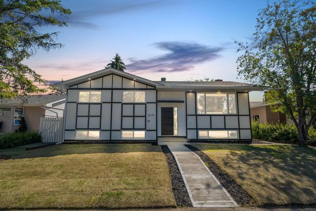 816 Canna Crescent Sw, House detached with 4 bedrooms, 3 bathrooms and 4 parking in Calgary AB | Image 14