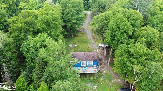 677 Limberlost Point Road, House detached with 3 bedrooms, 1 bathrooms and null parking in Parry Sound, Unorganized, Centre Part ON | Image 36