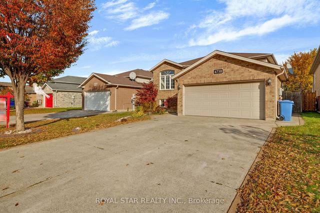 4738 Whitefish Cres, House detached with 3 bedrooms, 2 bathrooms and 6 parking in Windsor ON | Image 12