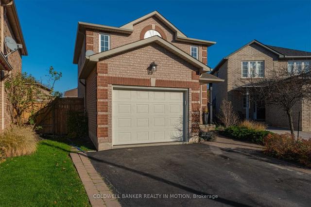 570 Enfield Rd W, House detached with 3 bedrooms, 2 bathrooms and 4 parking in Burlington ON | Image 23
