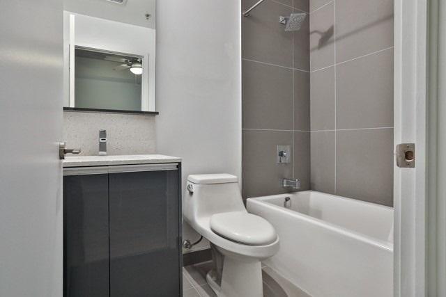 316 - 20 Gladstone Ave, Condo with 2 bedrooms, 2 bathrooms and 1 parking in Toronto ON | Image 5