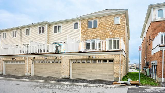 2623 Toffee St, House attached with 3 bedrooms, 4 bathrooms and 3 parking in Pickering ON | Image 25