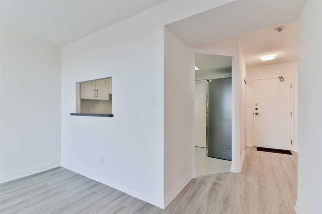 809 - 30 Thunder Grve, Condo with 1 bedrooms, 1 bathrooms and 1 parking in Toronto ON | Image 22
