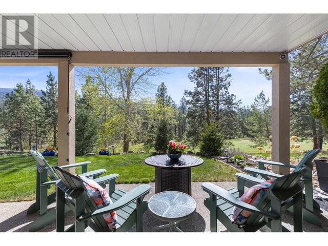 3967 Gallaghers Circle, House detached with 4 bedrooms, 3 bathrooms and 2 parking in Kelowna BC | Image 45