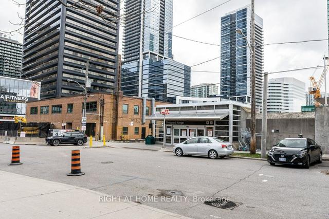 207 - 33 Elmhurst Ave, Condo with 2 bedrooms, 2 bathrooms and 1 parking in Toronto ON | Image 32