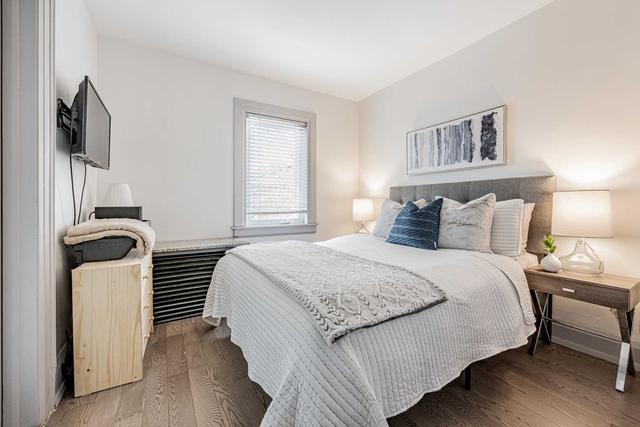 4 Chambers Ave, House semidetached with 2 bedrooms, 1 bathrooms and 1 parking in Toronto ON | Image 10