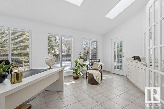 483 Ronning St Nw, House detached with 5 bedrooms, 3 bathrooms and 5 parking in Edmonton AB | Image 37