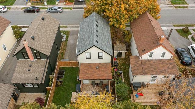 123 Banting Ave, House detached with 3 bedrooms, 2 bathrooms and 2 parking in Oshawa ON | Image 32
