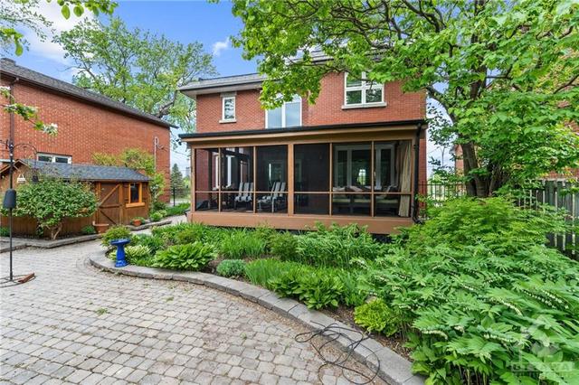 2043 Riverside Drive, House detached with 4 bedrooms, 3 bathrooms and 6 parking in Ottawa ON | Image 23