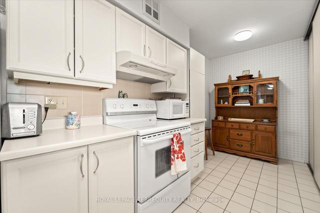 ph 1029 - 22 Southport St, Condo with 2 bedrooms, 2 bathrooms and 1 parking in Toronto ON | Image 38