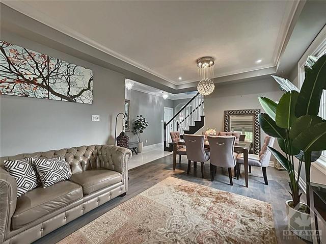 2631 Fallingwater Circle, House detached with 4 bedrooms, 4 bathrooms and 4 parking in Ottawa ON | Image 5