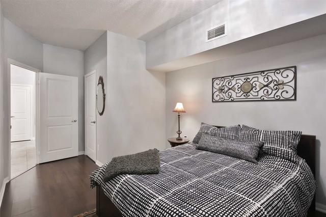 11 Bastion St, Condo with 2 bedrooms, 1 bathrooms and 1 parking in Toronto ON | Image 24