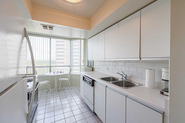 1014 - 1101 Steeles Ave W, Condo with 2 bedrooms, 2 bathrooms and 1 parking in Toronto ON | Image 7