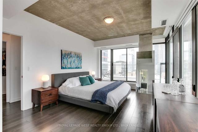 ph 5 - 32 Camden St, Condo with 2 bedrooms, 2 bathrooms and 1 parking in Toronto ON | Image 13