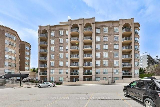 ph705 - 2085 Amherst Heights Dr, Condo with 2 bedrooms, 2 bathrooms and 2 parking in Burlington ON | Image 1