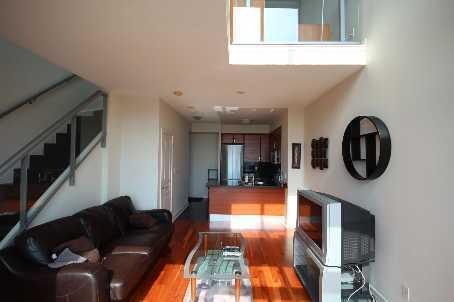 uph01 - 1 Avondale Ave, Condo with 1 bedrooms, 2 bathrooms and 1 parking in Toronto ON | Image 1