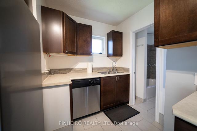 84 Homan St, House detached with 2 bedrooms, 1 bathrooms and 4 parking in London ON | Image 14