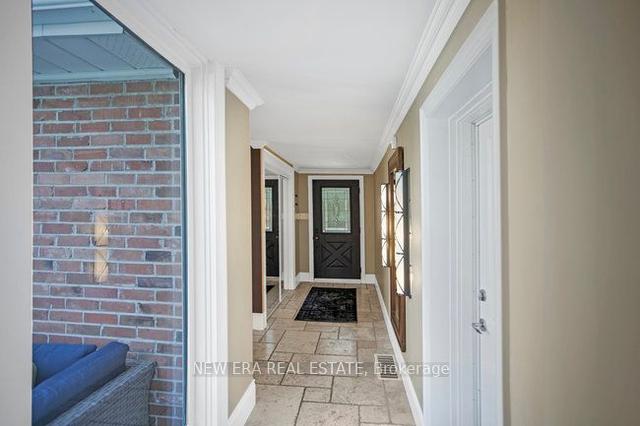 161 Dornie Rd, House detached with 4 bedrooms, 3 bathrooms and 12 parking in Oakville ON | Image 5